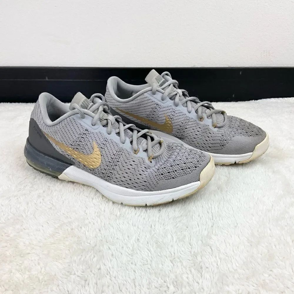 Nike Air Max Typha Running Shoes